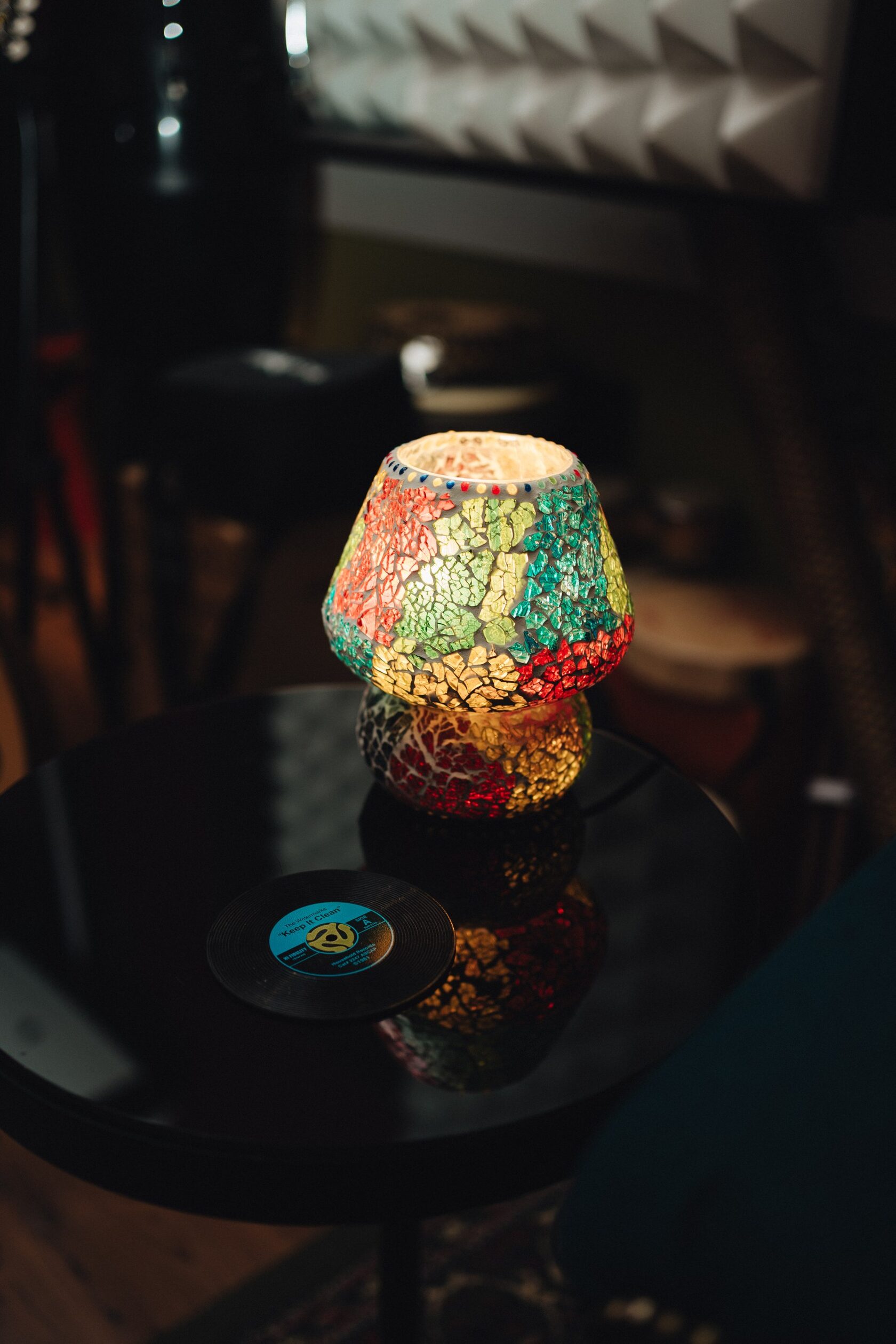 Atmospheric studio lamp